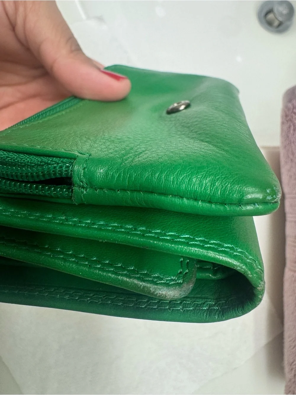 Green Leather Bifold Wallet